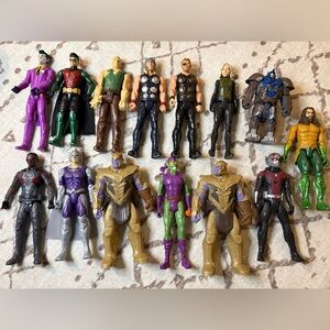 14 Action Figures Bundle